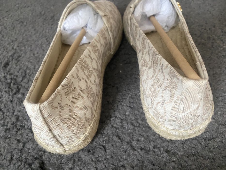 Alpercatas Michael Kors - Novas