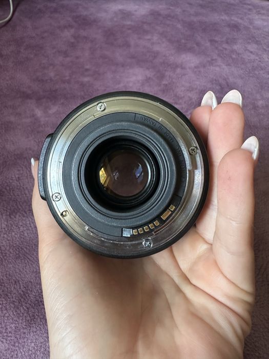 Обʼєктив Canon 18-135