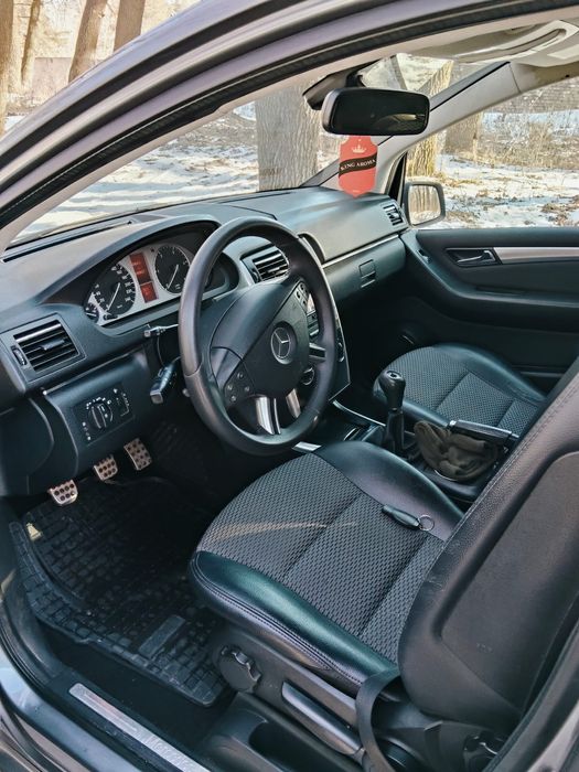 Мерседес В Клас 2.0 дизель