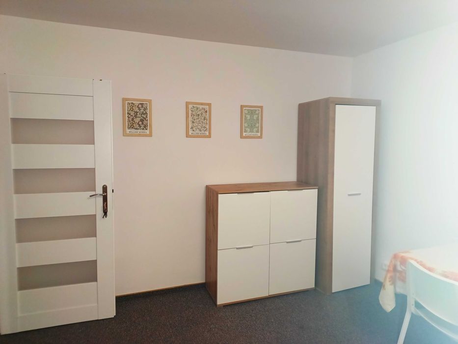 Duży pokój do wynajęcia - bliskie Bielany