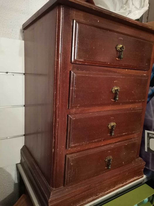 Nightstand64332094884098121