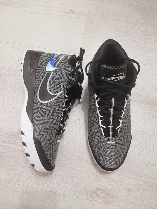 Кроссовки NIKE LEBRON NXXT нові original