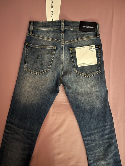 Wyprzedaż spodnie męskie Calvin Klein Jeans.