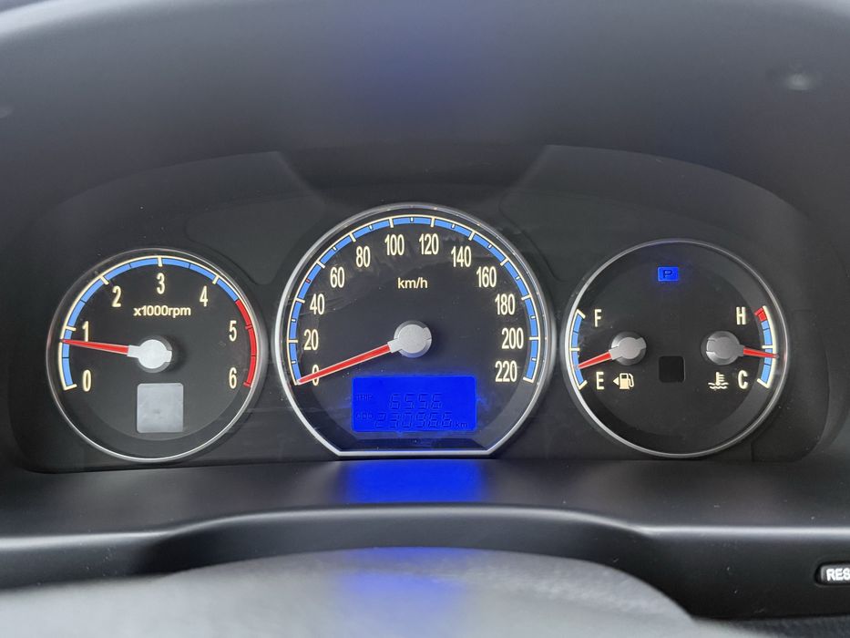 Продам Hyundai Santa Fe 2.2 D 4x4 2010