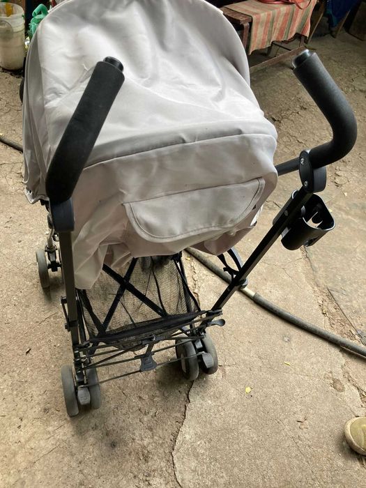 Коляска-трость склодная