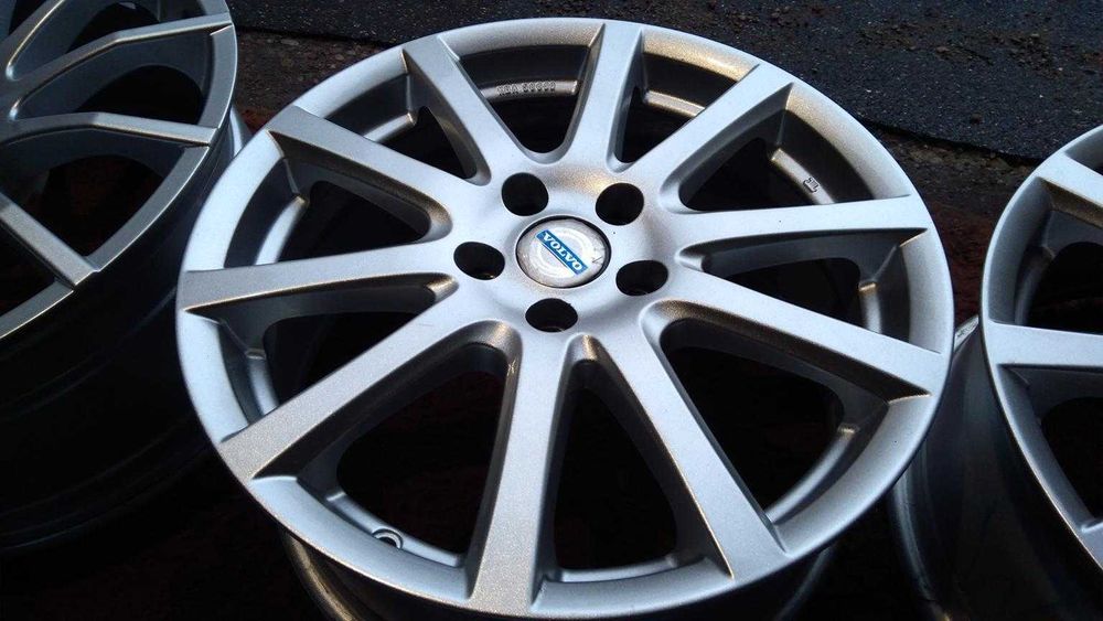 [WI] MONDEO KUGA 7.5x17 Fokus XC60 Xc40 S60cc GALAXY S80 5x108