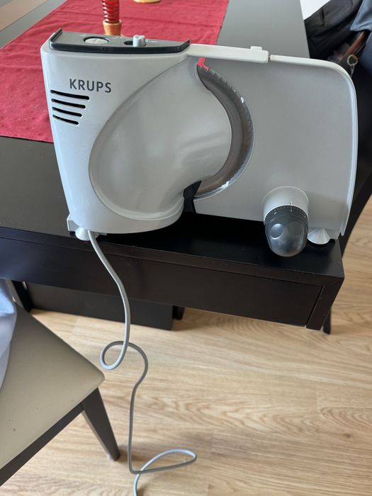 Maquina de cortar fiambre