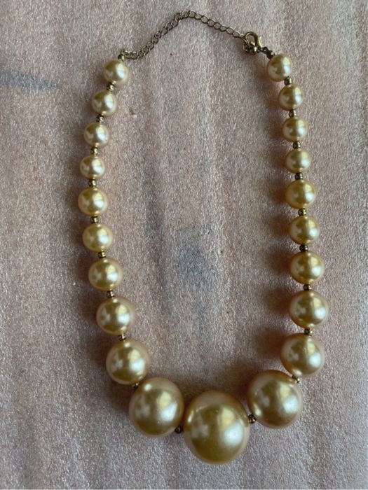 Perełkowych naszyjnik