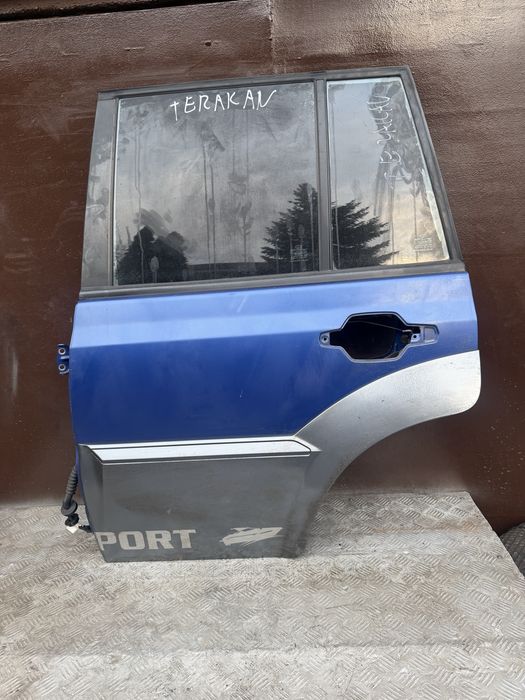 Дверь перед зад Хюндай терракан hyundai terracan