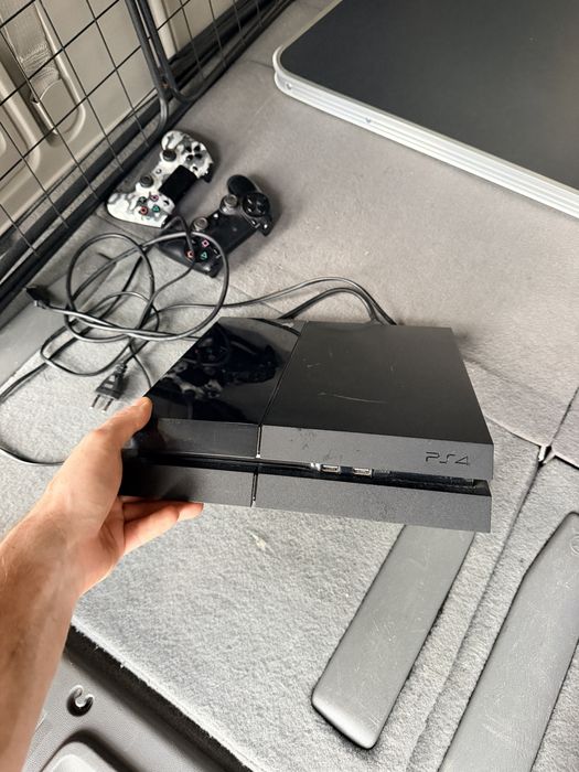 PlayStation 4 na części 512gb