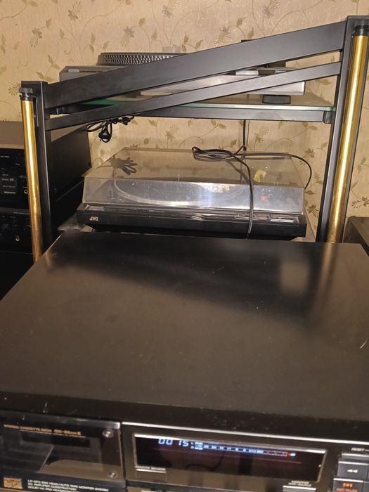 Кассетная дека магнитофон AKAI GX 65