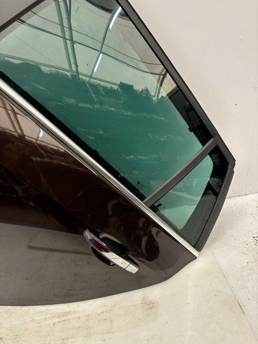 Opel Insignia A kombi drzwi lewy tył lewe tylne kompletne lakier Z41C
