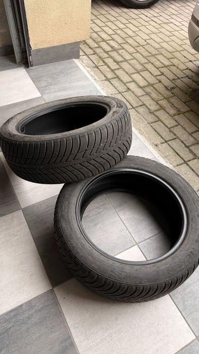 Зимові шини Nexen 215/55/17, комплект 4шт.