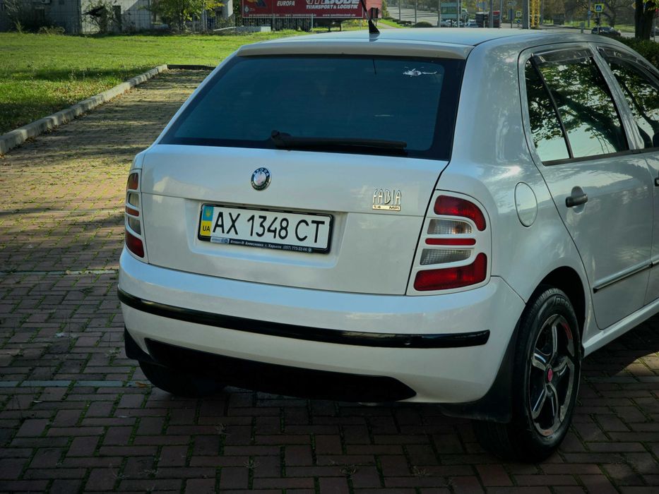 Skoda Fabia 2001г.в. 1.4 газ-бензин, механика