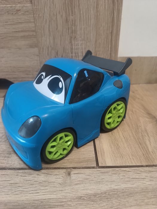 Niebieskie auto samochód crazy racer