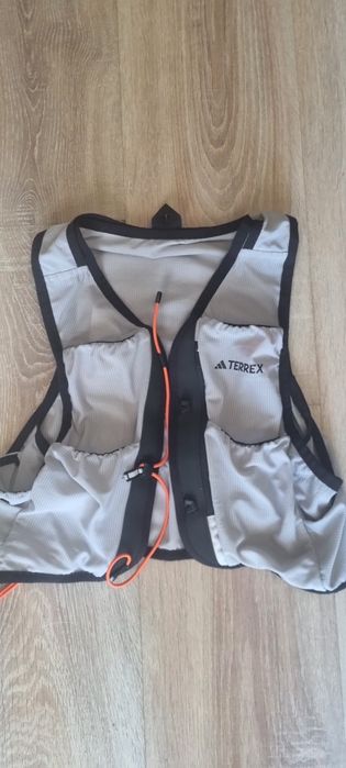 Colete Hidratação Adidas Terrex