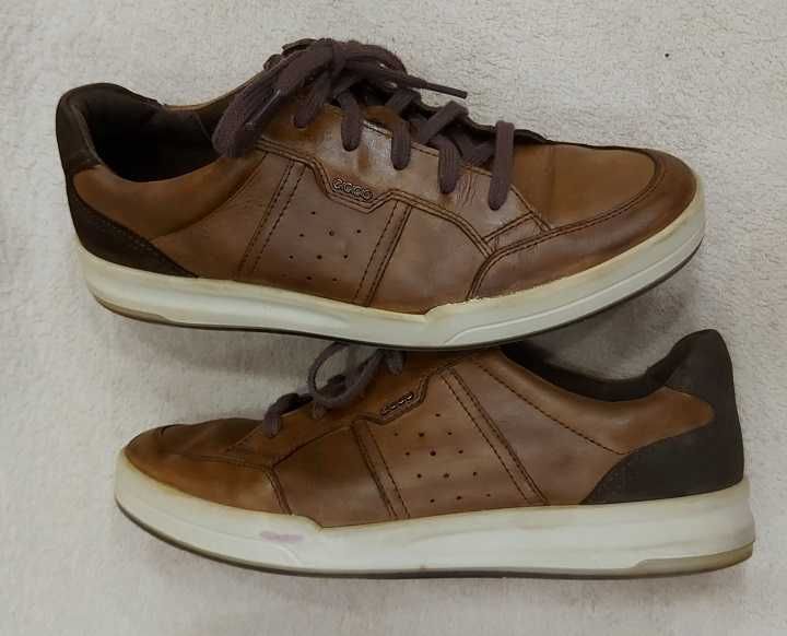 Кросівки    ECCO