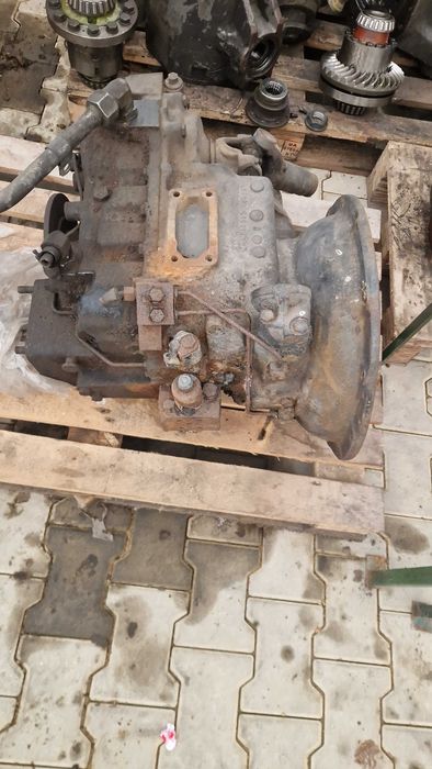 koparko ładowarka case 580 sle 05r skrzynia biegów Turner com-t4-2025