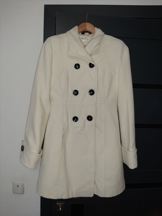 Пальто кашемірове біле