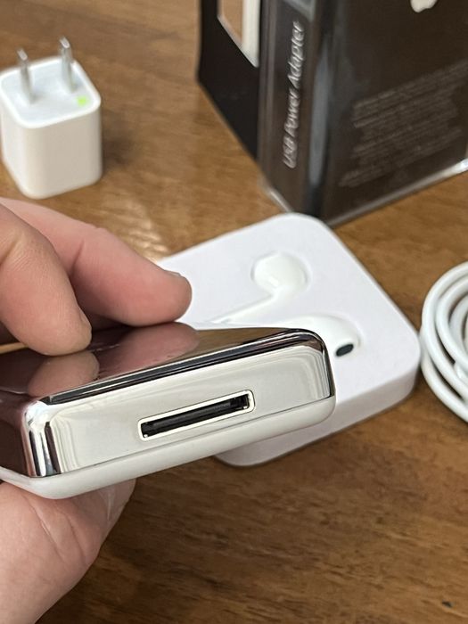 iPod Classic 3gen 40gb +EarPods оригінал