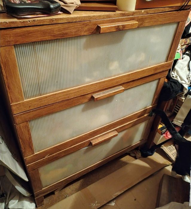 Móveis Ikea estante e cómoda