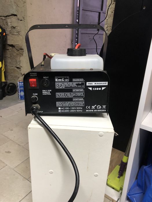 Продам дим машину