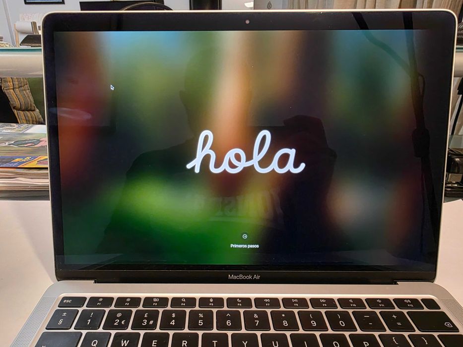 Computador MacBook Air 13" M1 2020 Ecrã Retina Apple