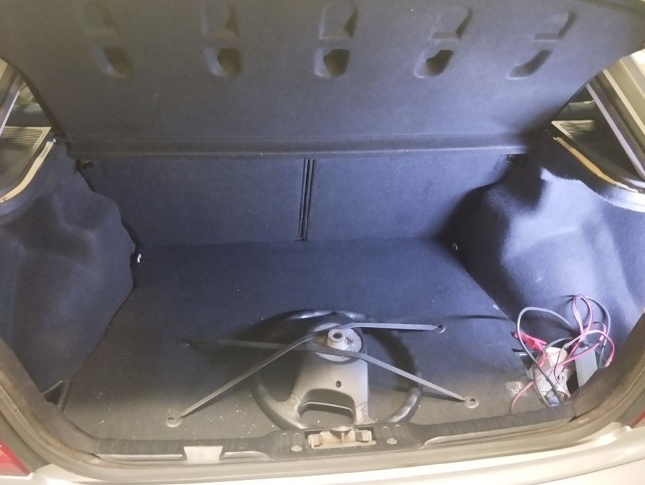 BMW E36 318Ti  MI44 gasolina  Compact