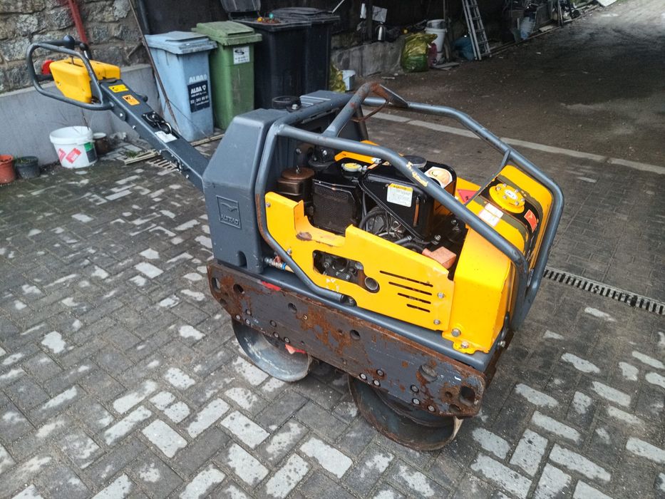 Walec tandemowy Wibracyjny  700kg