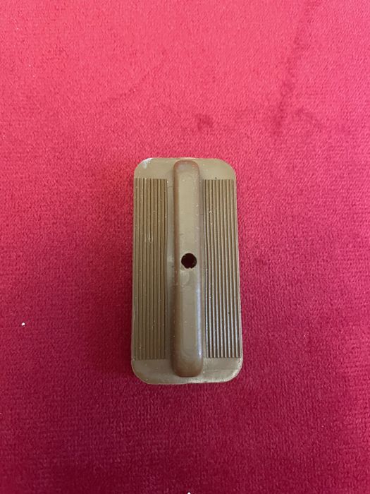 Klips mocujący  do montażu deski tarasowej 21 szt