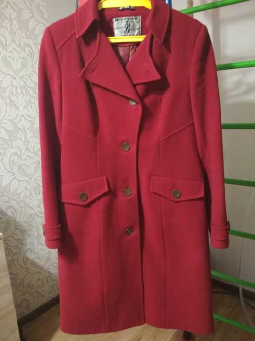 пальто демисезонное