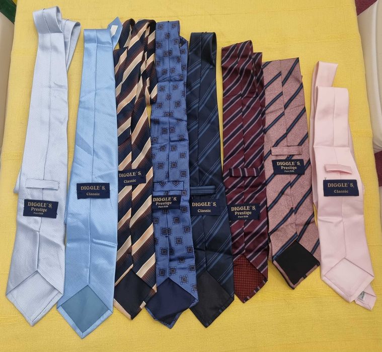 Gravatas em bom estado valor cada