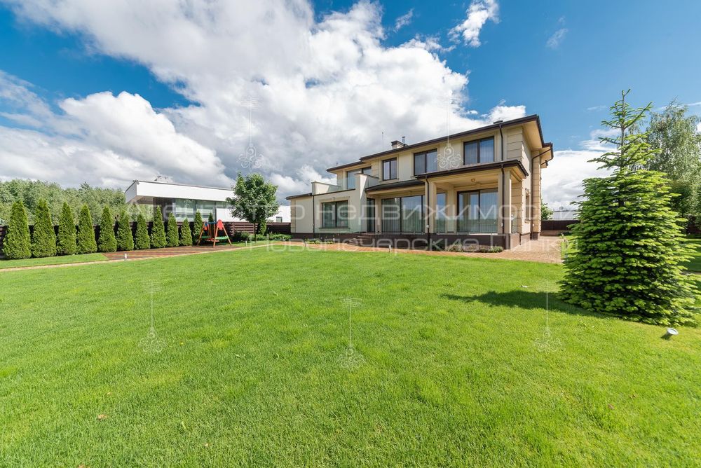 КМ Хутір Ясний,Лісники вихід на воду Будинок 462м2 з ремонтом,23 сот.