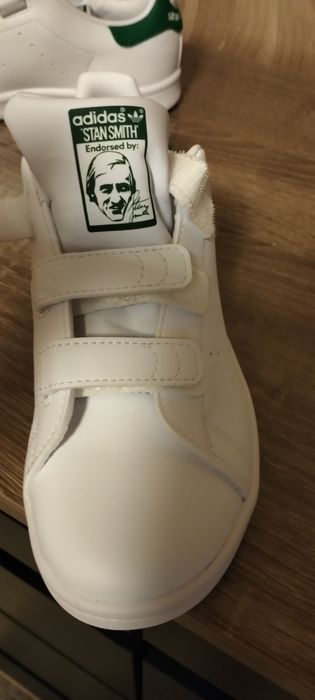 Кросівки ADIDAS  STAN SMITH  35 р