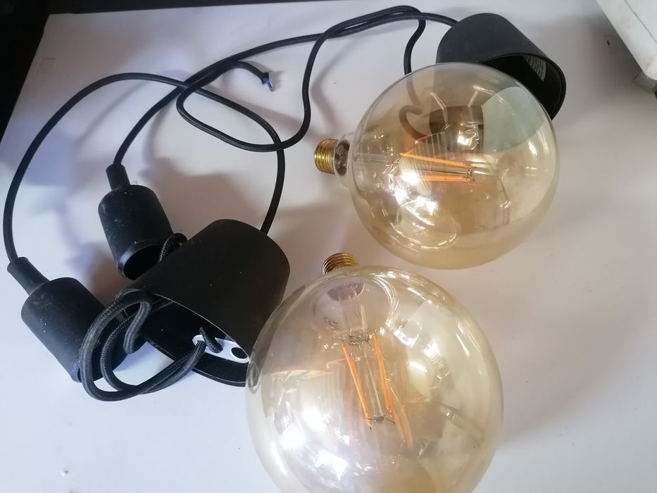 Lâmpadas com filamentos decorativas