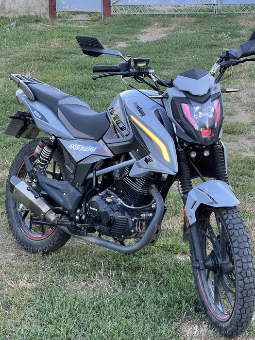 Musstang 200-9 2025