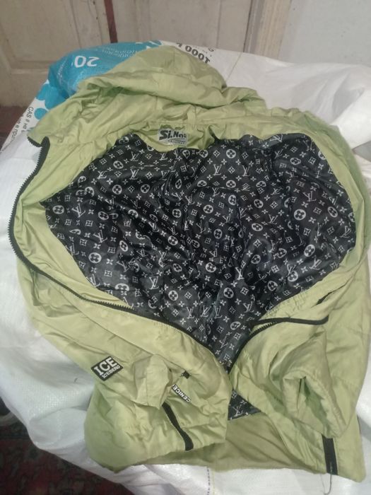 Женская куртка деми