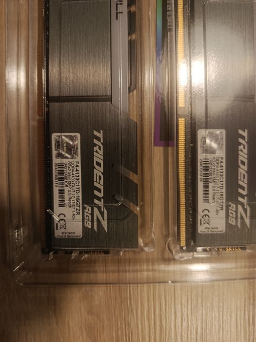 Pamięć RAM TridentZ RGB