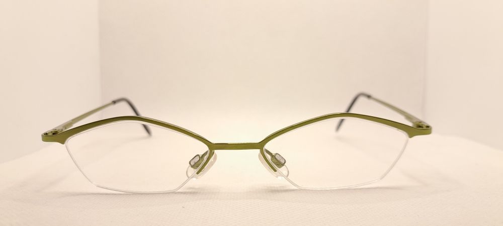 Nowe okulary oprawki korekcyjne Specsavers
