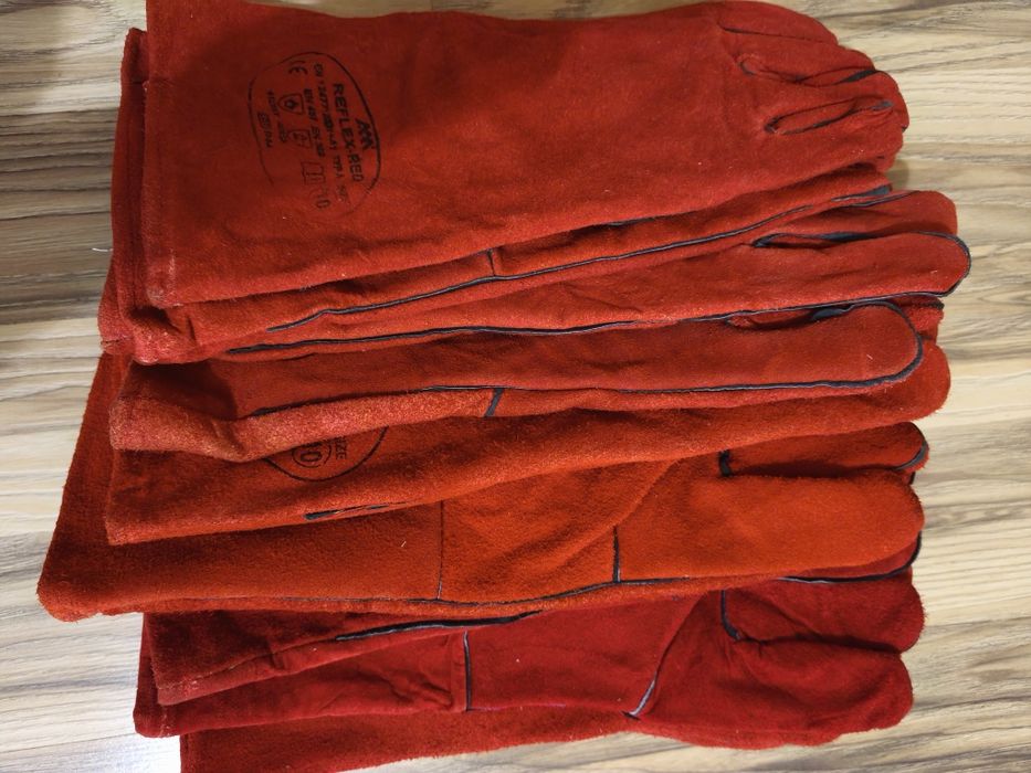 Краги сварочные, для горячих работ. р.10 Новые