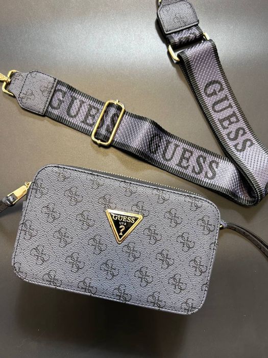 Жіноча сумка Guess Zippy Snapshot (Blue / Синій Монограм) — Нова колекція