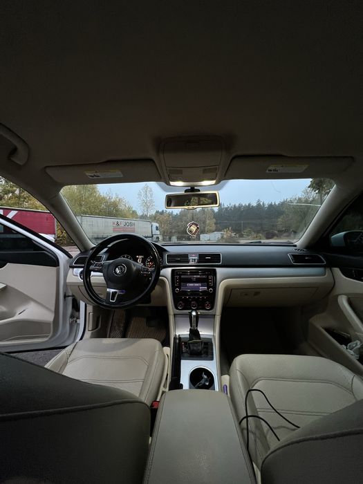 Продам Volkswagen Passat 2.5