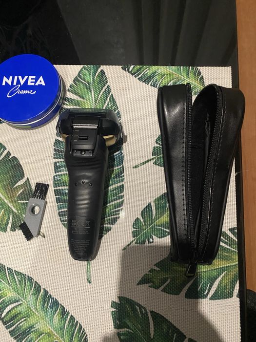 Продам електробритву в дуже чудовому стані панасонік