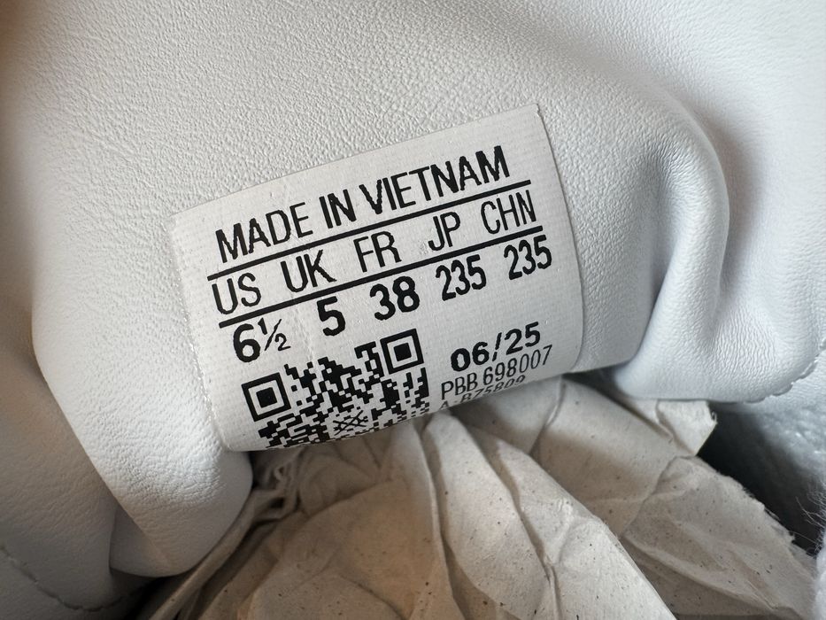 Sapatilhas Adidas samba brilhantes