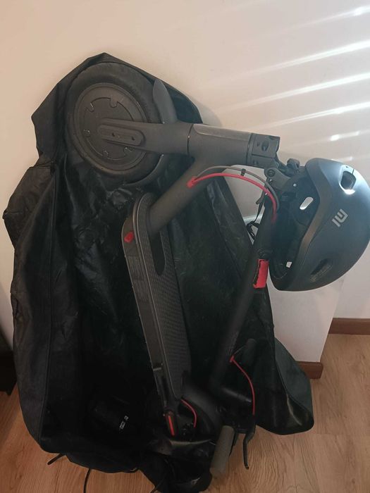 Trotinete Xiaomi Mi Electric Scooter M365 Preto :: Excelente Estado ::