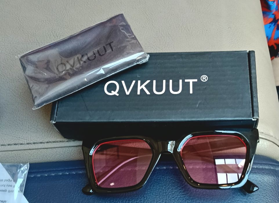 Óculos de Sol QVKUUT