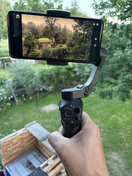 Gimbal 3 osiowy Snoppa Atom.