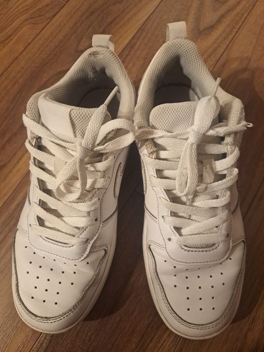 Nike Court Borough Low