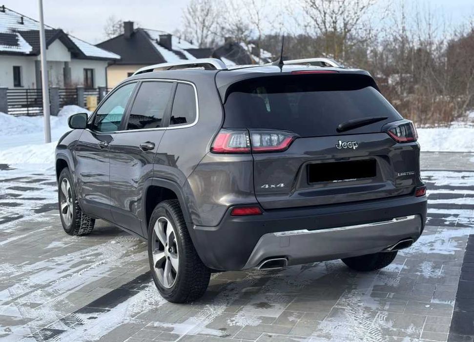 Jeep Cherokee 2019 року