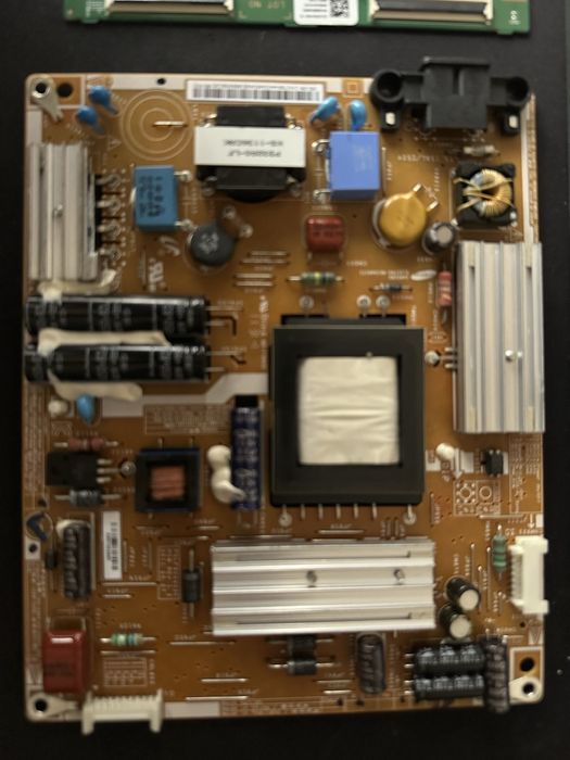 Samsung UE32D5500 varias pecas